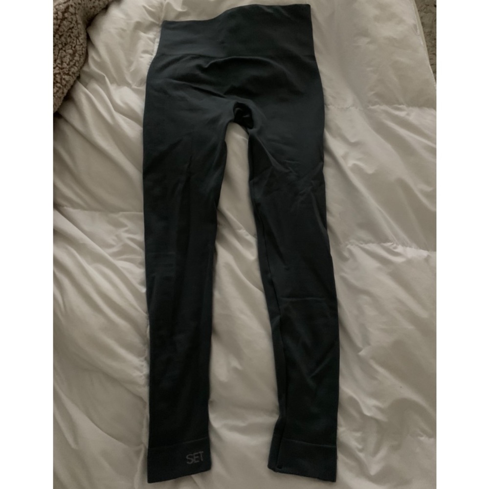 SETactive leggings in the color SLATE XS/S